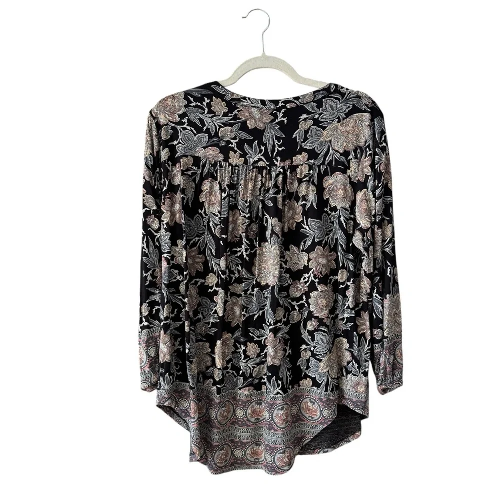 Bundle Lot of 2 Lucky Brand Boho Blouse Tops Size LG Blue‎ Black Floral Casual - Picture 4 of 11